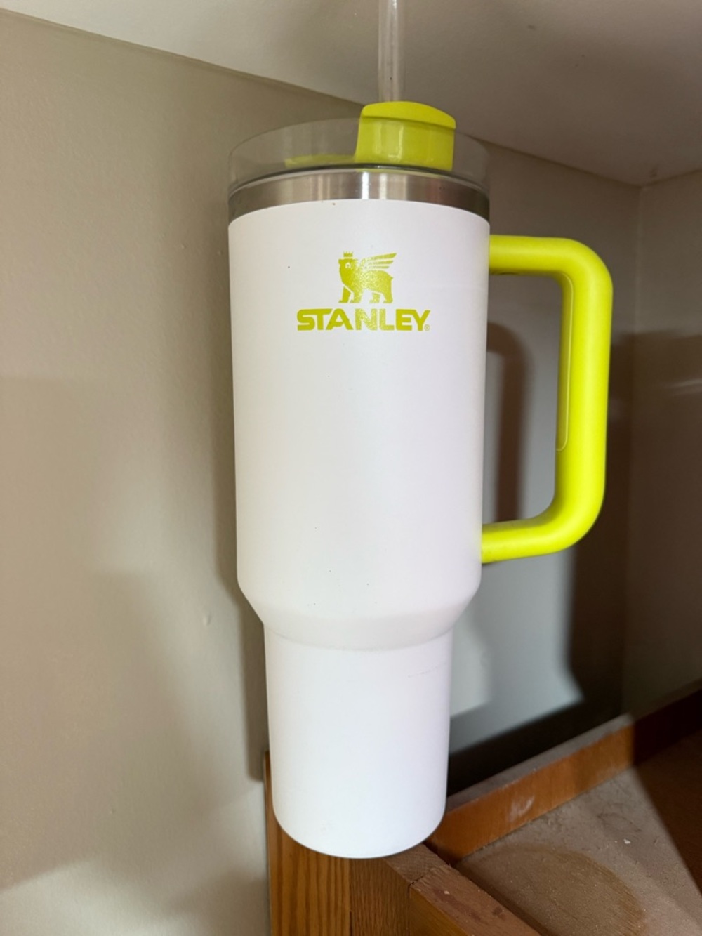 Stanley White Travel Tumbler with Lime Handle